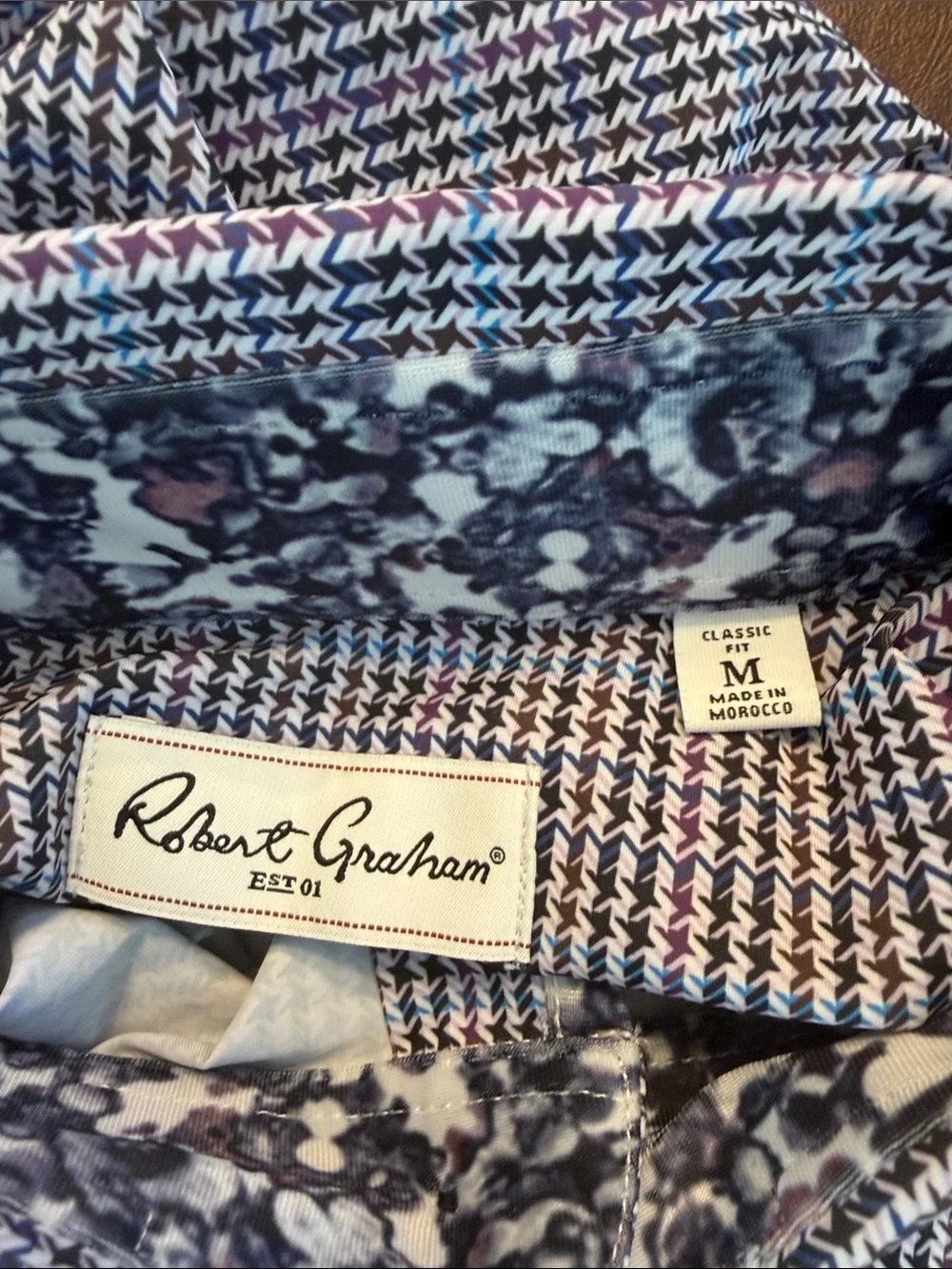 Robert Graham Long Sleeve Button Down Shirt